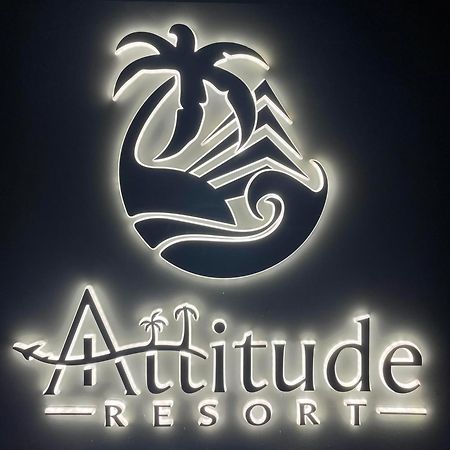 Attitude Resort Langkawi パンタイ・サナング エクステリア 写真